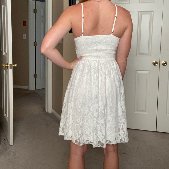 Abercrombie & Fitch White lace dress - Picture 2 of 2